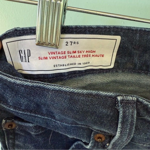 GAP Sky High-Rise Vintage Slim Jeans in Blue Size 27 - Picture 4 of 7